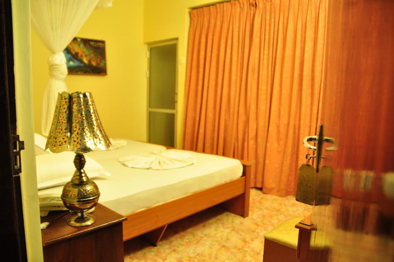 Milano Tourist Rest Otel Anuradhapura Dış mekan fotoğraf