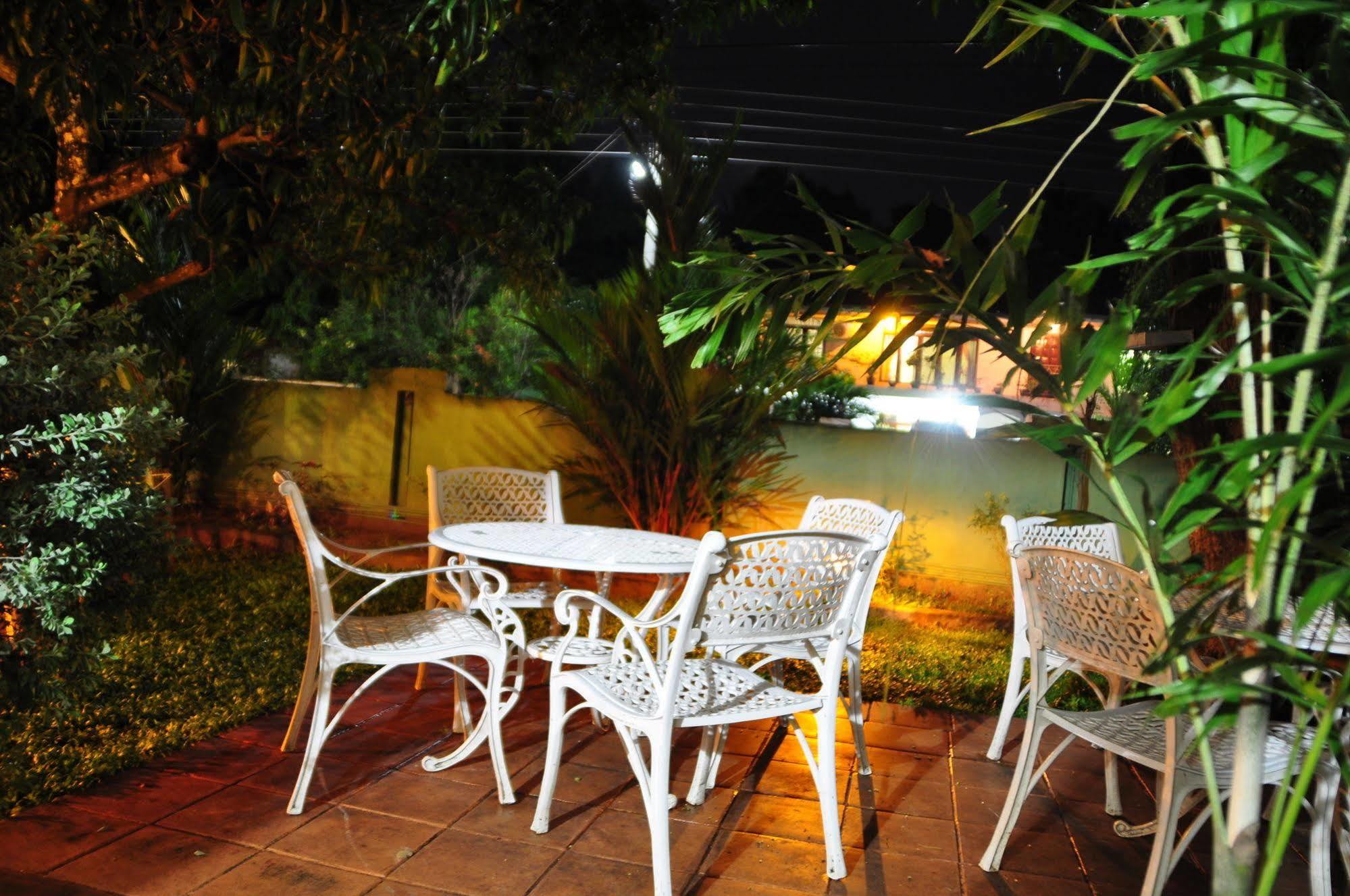 Milano Tourist Rest Otel Anuradhapura Dış mekan fotoğraf